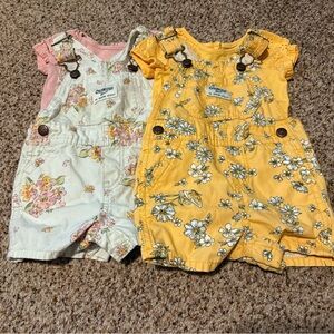 Set of two OshKosh overalls and bodysuits